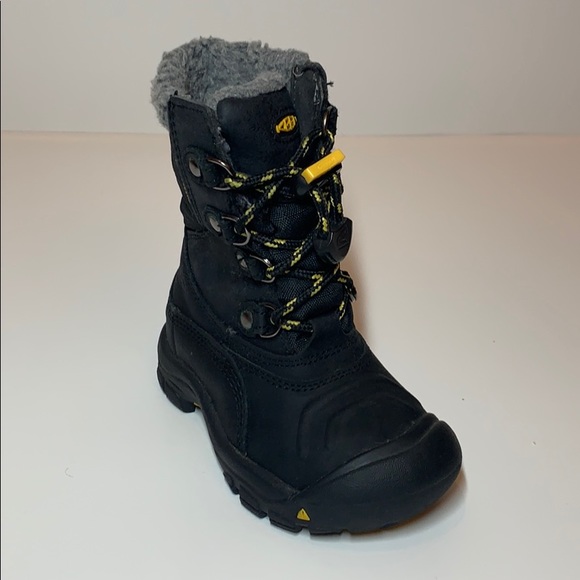 Keen Toddler Boots - Picture 1 of 5